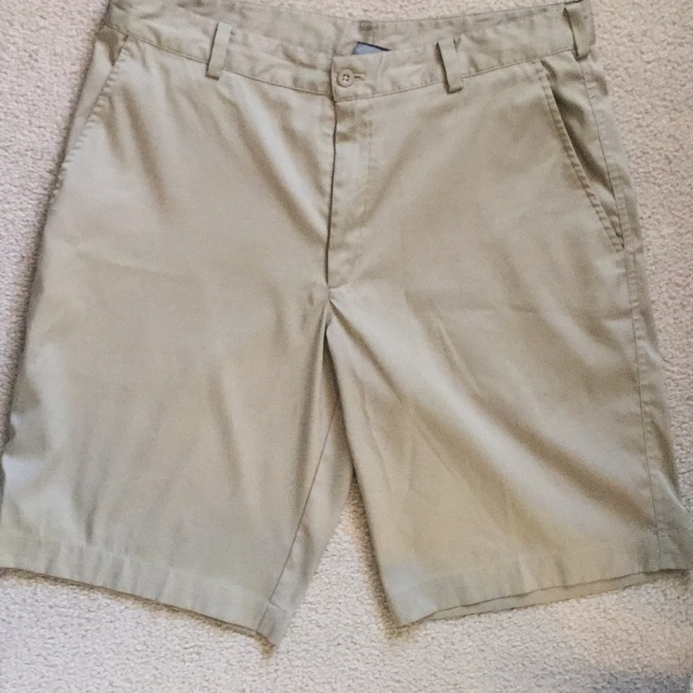 Nike golf shorts